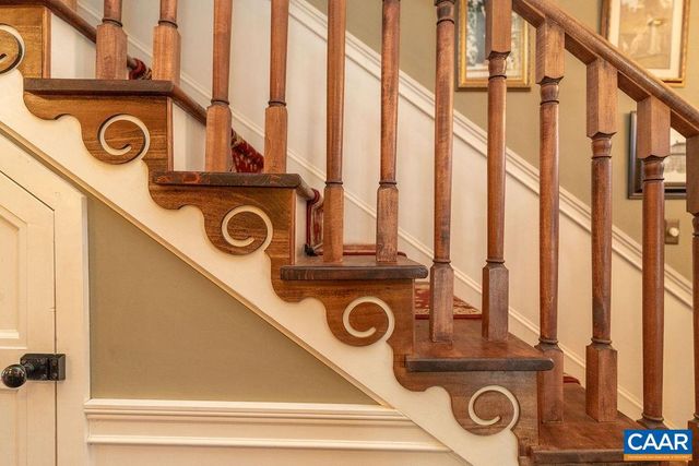 2004 SEVEN MEADOWS LN, Appomattox, VA 24522