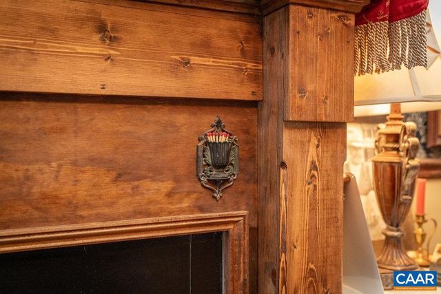 2004 SEVEN MEADOWS LN, Appomattox, VA 24522