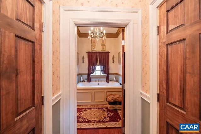 2004 SEVEN MEADOWS LN, Appomattox, VA 24522