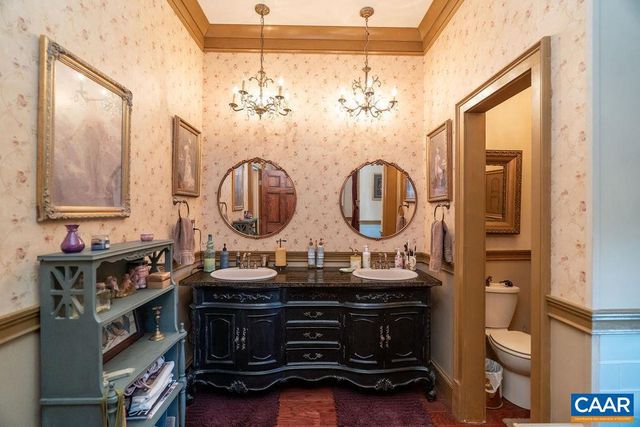 2004 SEVEN MEADOWS LN, Appomattox, VA 24522