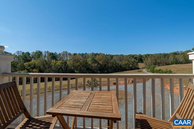 2004 SEVEN MEADOWS LN, Appomattox, VA 24522