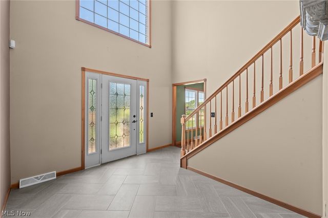 1413 Ashford Glen Lane, Sagamore Hills, OH 44067
