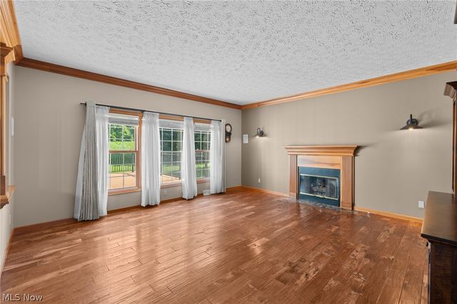 1413 Ashford Glen Lane, Sagamore Hills, OH 44067
