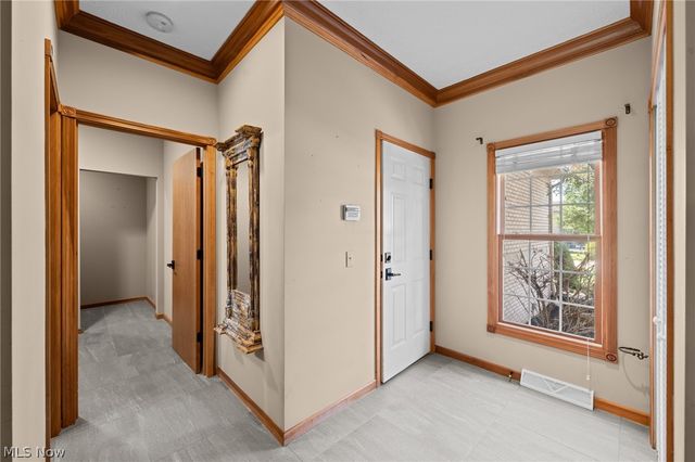 1413 Ashford Glen Lane, Sagamore Hills, OH 44067