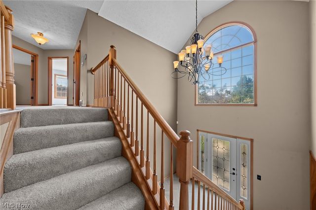 1413 Ashford Glen Lane, Sagamore Hills, OH 44067