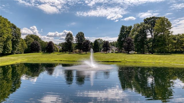 1413 Ashford Glen Lane, Sagamore Hills, OH 44067