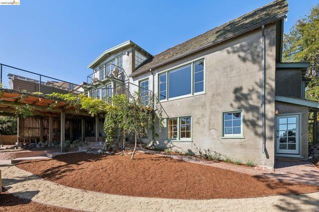 706 Hilldale Ave, Berkeley, CA 94708