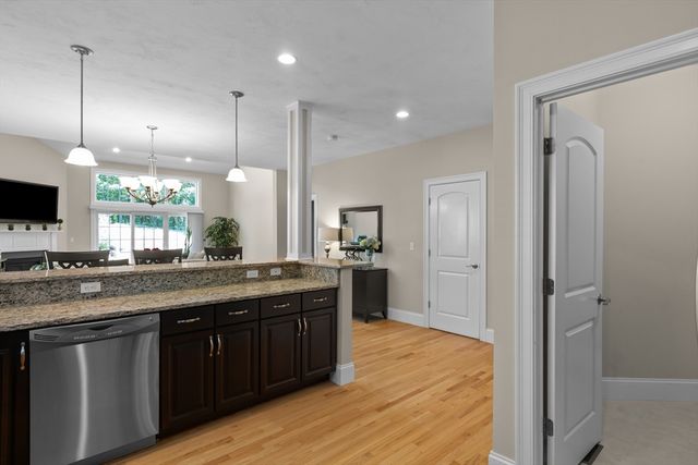 166 Walden Way 166, Milford, MA 01757