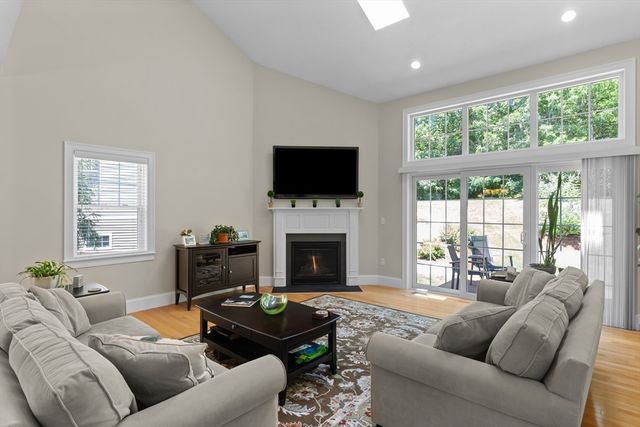 166 Walden Way 166, Milford, MA 01757