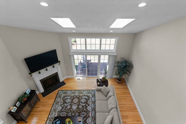 166 Walden Way 166, Milford, MA 01757