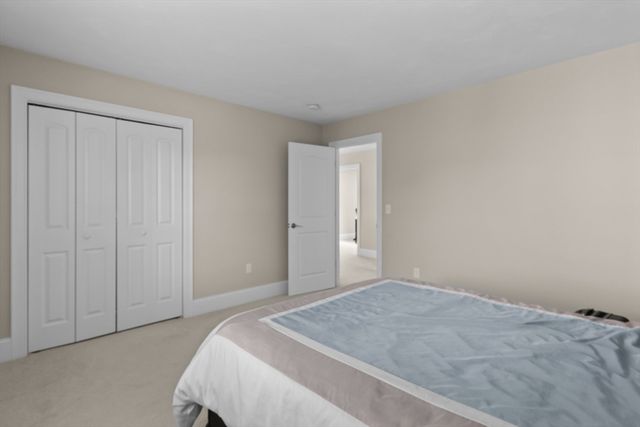 166 Walden Way 166, Milford, MA 01757