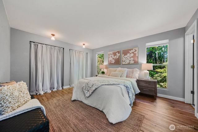 8910 NE 195th Street NE, Bothell, WA 98011