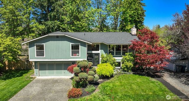 8910 NE 195th Street NE, Bothell, WA 98011