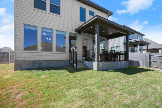 321 Langhorne BND, Liberty Hill, TX 78642