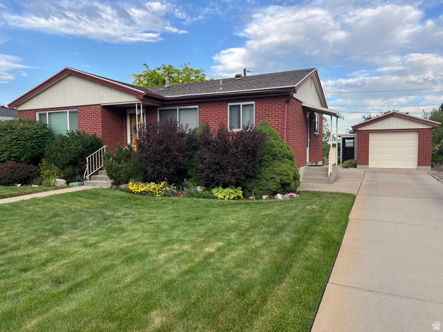 941 N 170 E, Bountiful, UT 84010