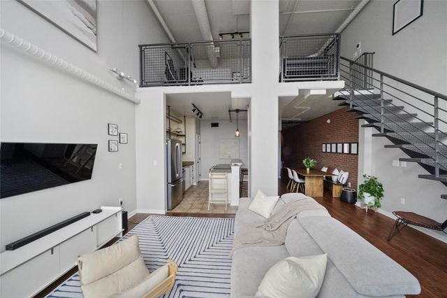 2000 Bagby Street 7418, Houston, TX 77002
