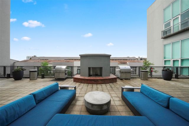 2000 Bagby Street 7418, Houston, TX 77002