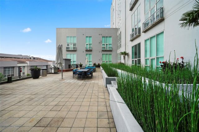 2000 Bagby Street 7418, Houston, TX 77002