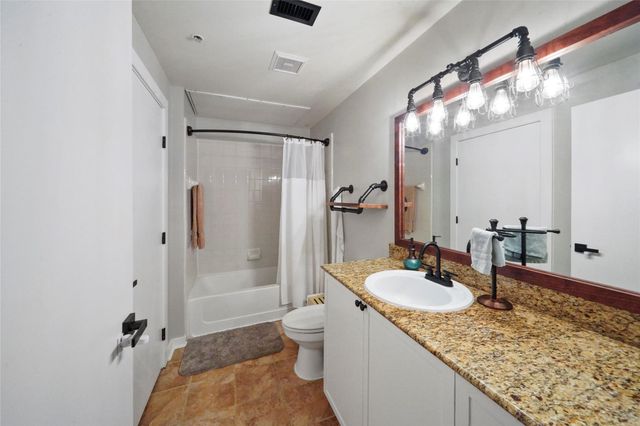 2000 Bagby Street 7418, Houston, TX 77002