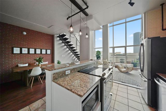 2000 Bagby Street 7418, Houston, TX 77002