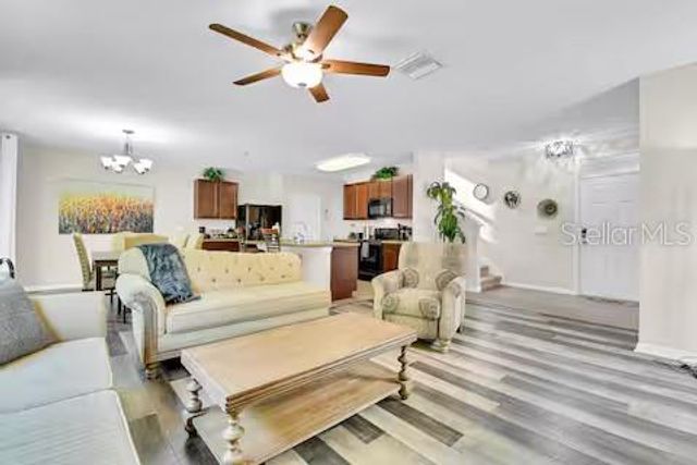 10108 HAWK STORM AVENUE, Tampa, FL 33610