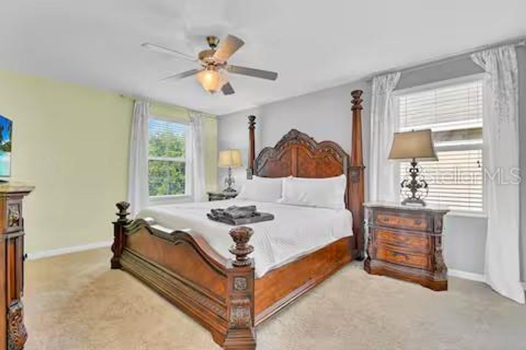 Image 15 of property listing at 10108 HAWK STORM AVENUE, Tampa, FL 33610