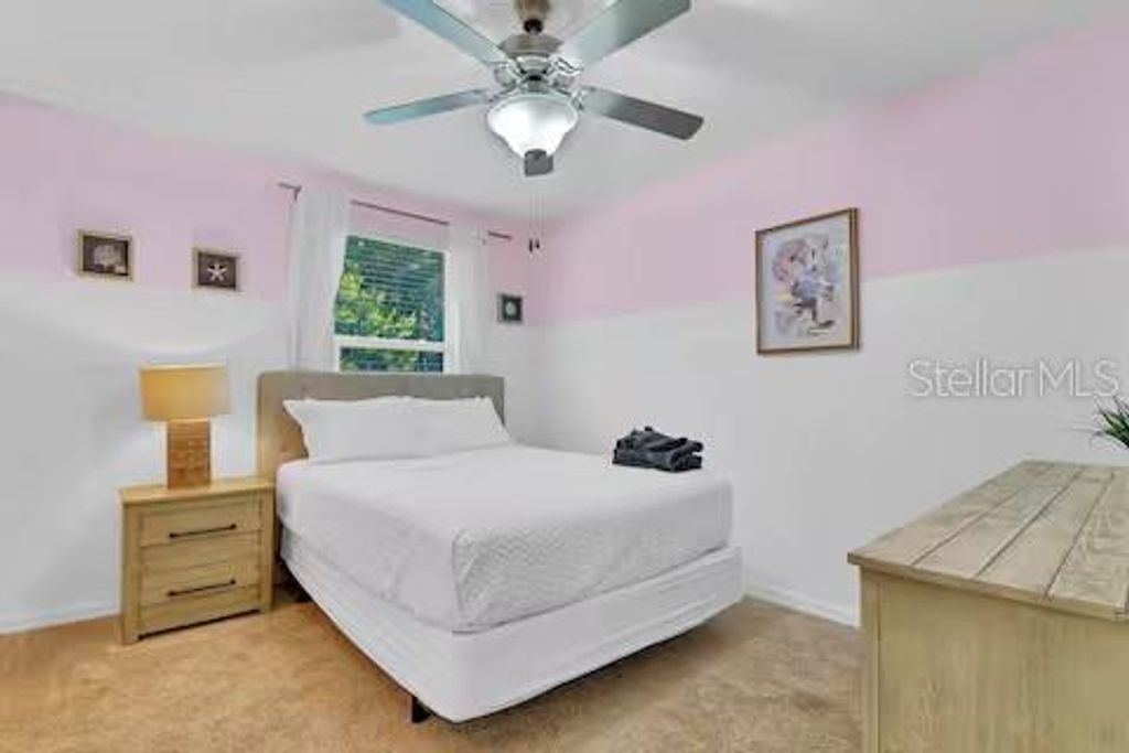 Image 26 of property listing at 10108 HAWK STORM AVENUE, Tampa, FL 33610