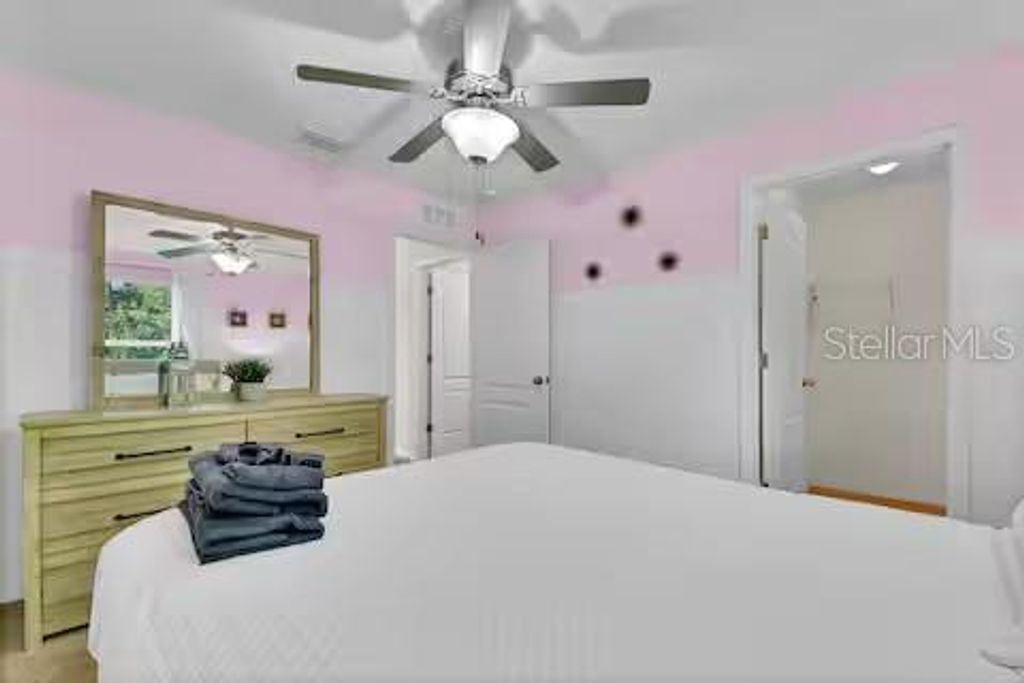 Image 27 of property listing at 10108 HAWK STORM AVENUE, Tampa, FL 33610