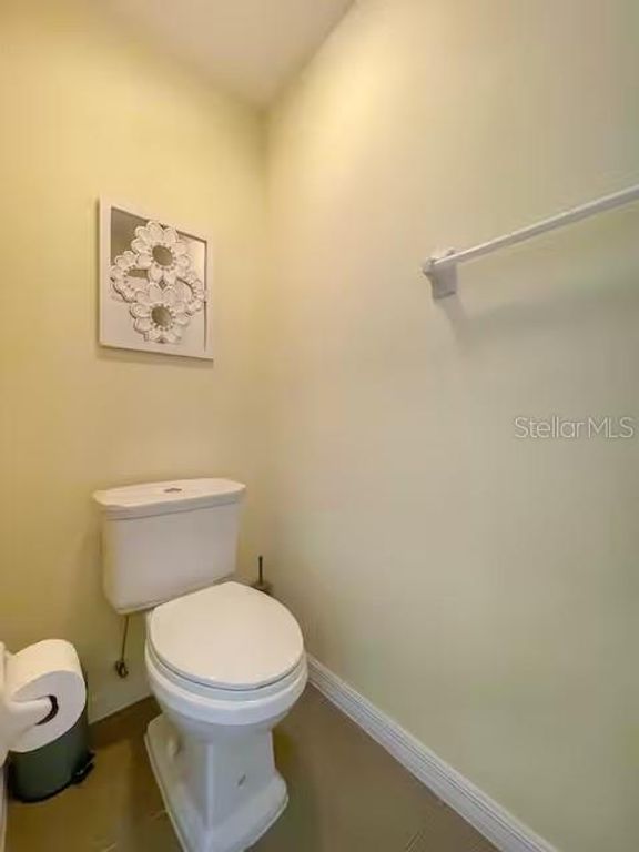 Image 32 of property listing at 10108 HAWK STORM AVENUE, Tampa, FL 33610