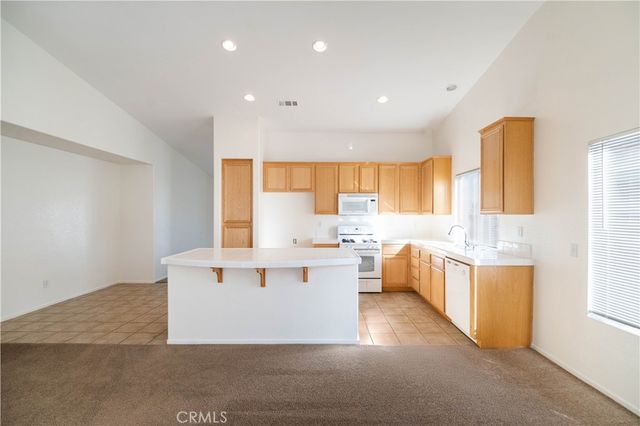 13125 Georgetown Lane, Victorville, CA 92392