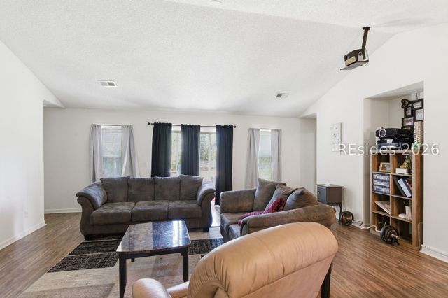 10 Broadland Cir, Bluffton, SC 29910