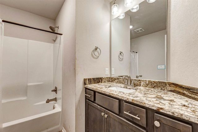 2855 Messenger Way, Bryan, TX 77803