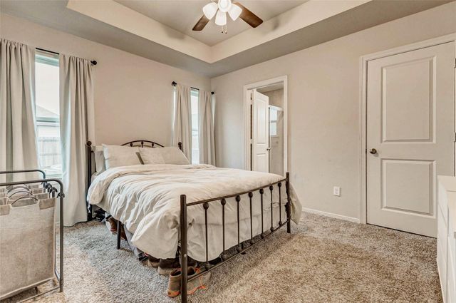 2855 Messenger Way, Bryan, TX 77803