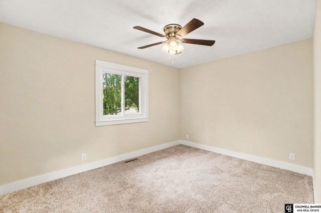 4722 N 129th Avenue, Omaha, NE 68164