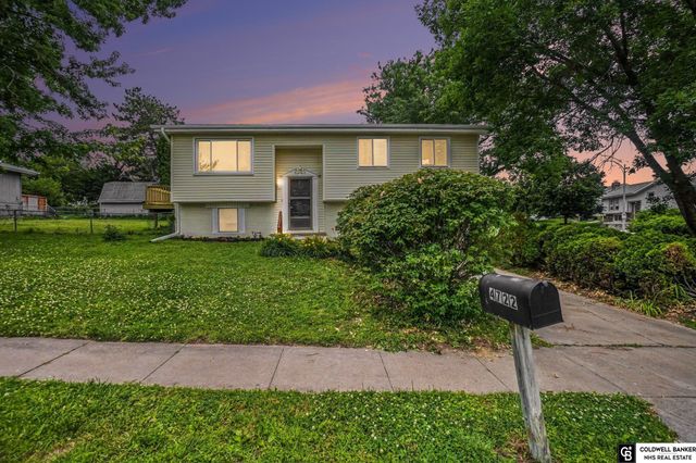 4722 N 129th Avenue, Omaha, NE 68164