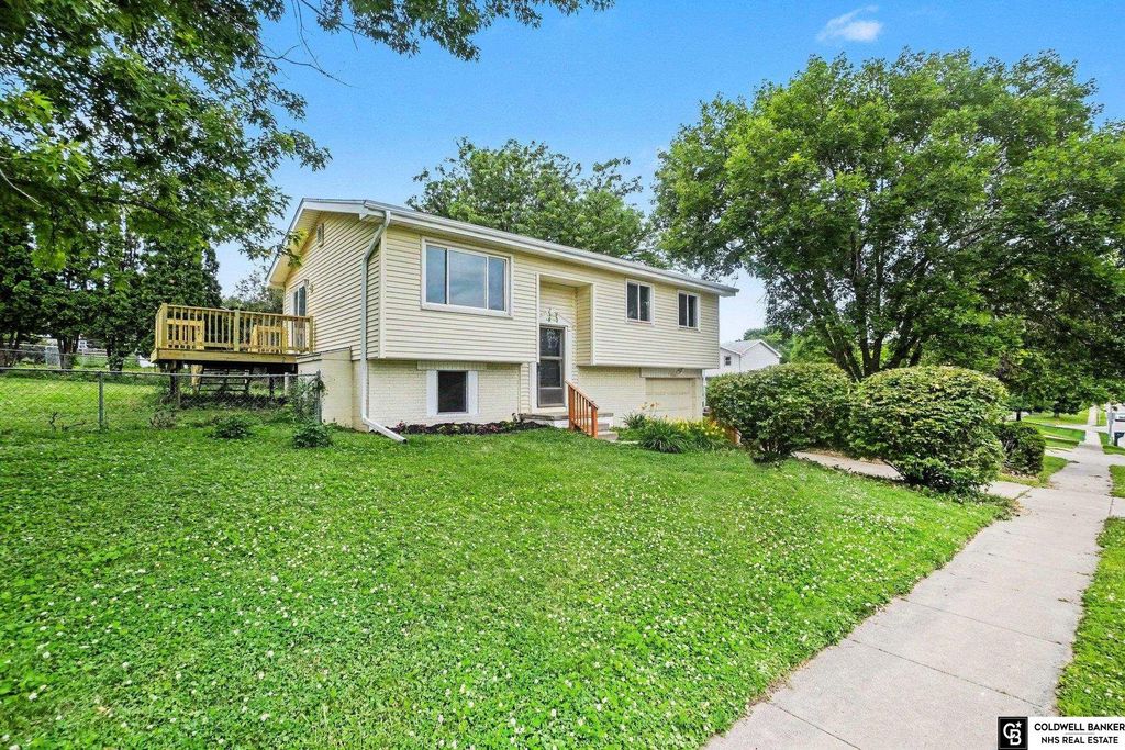 4722 N 129th Avenue, Omaha, NE 68164