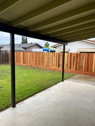 3491 Santos Ct, Turlock, CA 95382