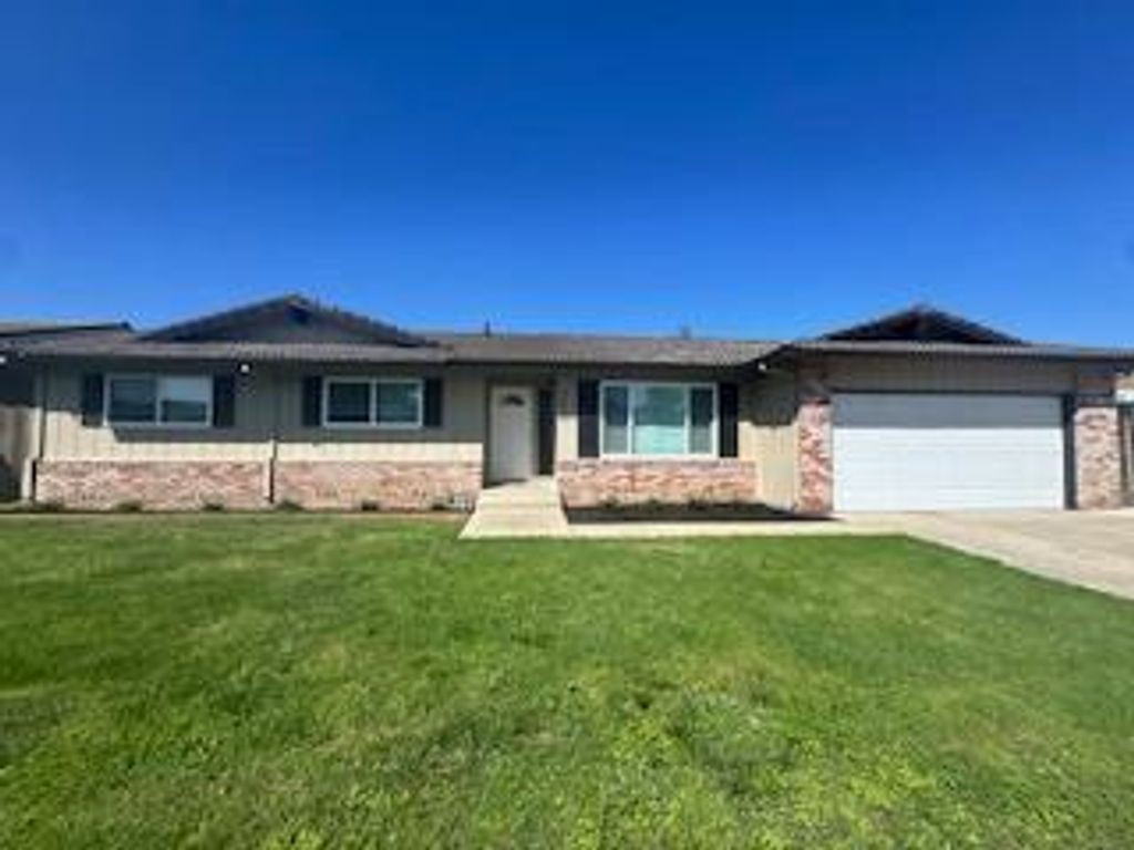 3491 Santos Ct, Turlock, CA 95382