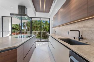 3610 Yacht Club Dr 213, Aventura, FL 33180