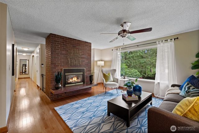 8810 47th Street W, University Place, WA 98466
