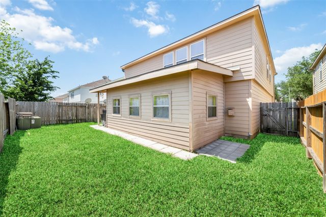 3530 Barkers Crossing Avenue, Houston, TX 77084
