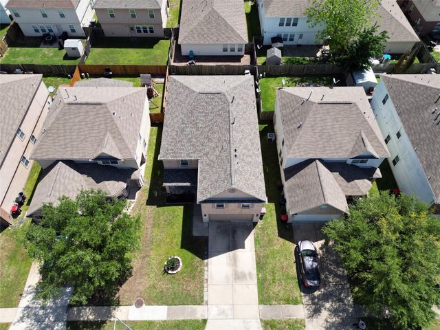 3530 Barkers Crossing Avenue, Houston, TX 77084