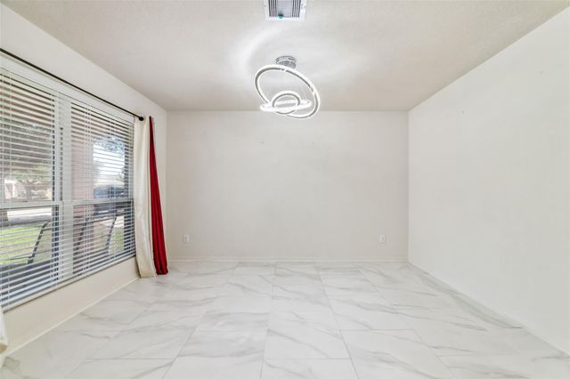 3530 Barkers Crossing Avenue, Houston, TX 77084