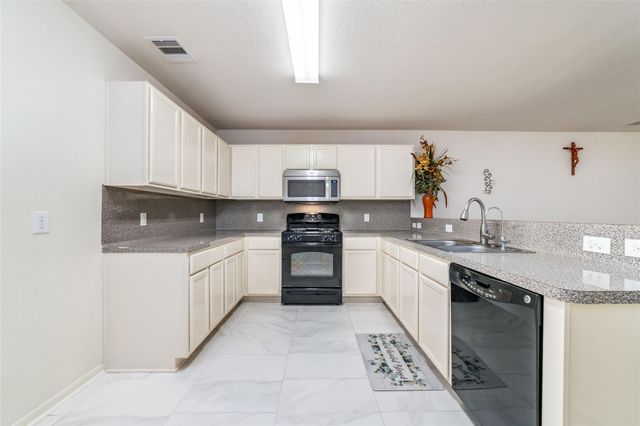 3530 Barkers Crossing Avenue, Houston, TX 77084