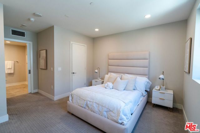 6030 Seabluff Drive 410, Los Angeles, CA 90094