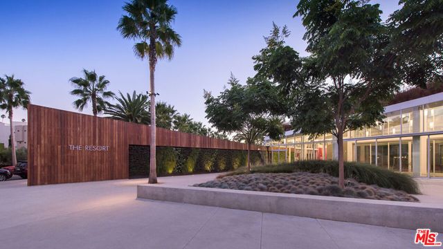 6030 Seabluff Drive 410, Los Angeles, CA 90094