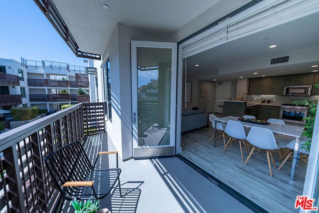 6030 Seabluff Drive 410, Los Angeles, CA 90094