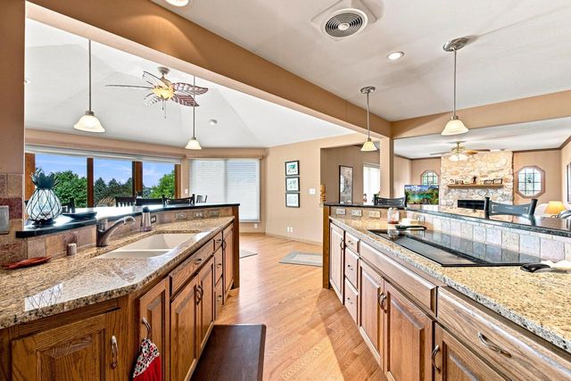 N48W25418 Aberdeen DRIVE, Pewaukee, WI 53072