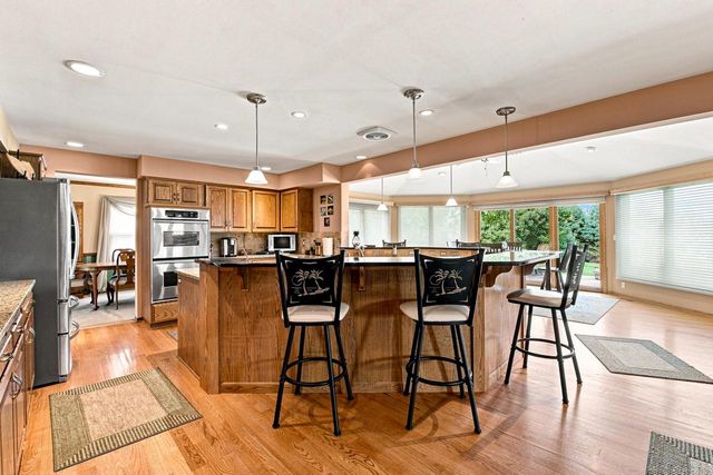 N48W25418 Aberdeen DRIVE, Pewaukee, WI 53072
