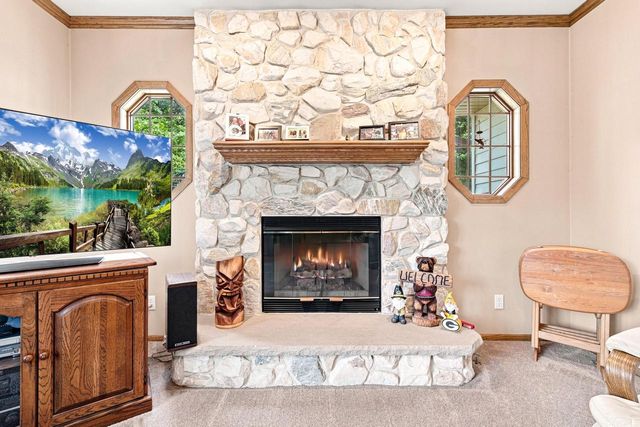 N48W25418 Aberdeen DRIVE, Pewaukee, WI 53072
